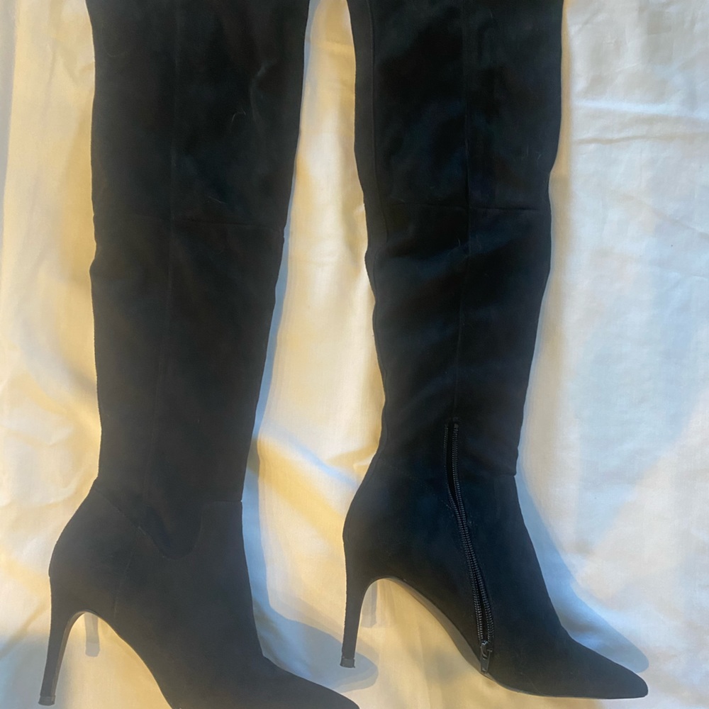 High boots- like new only worn ones.